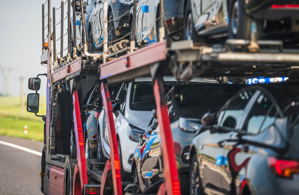 Enclosed Auto Transport Carriers